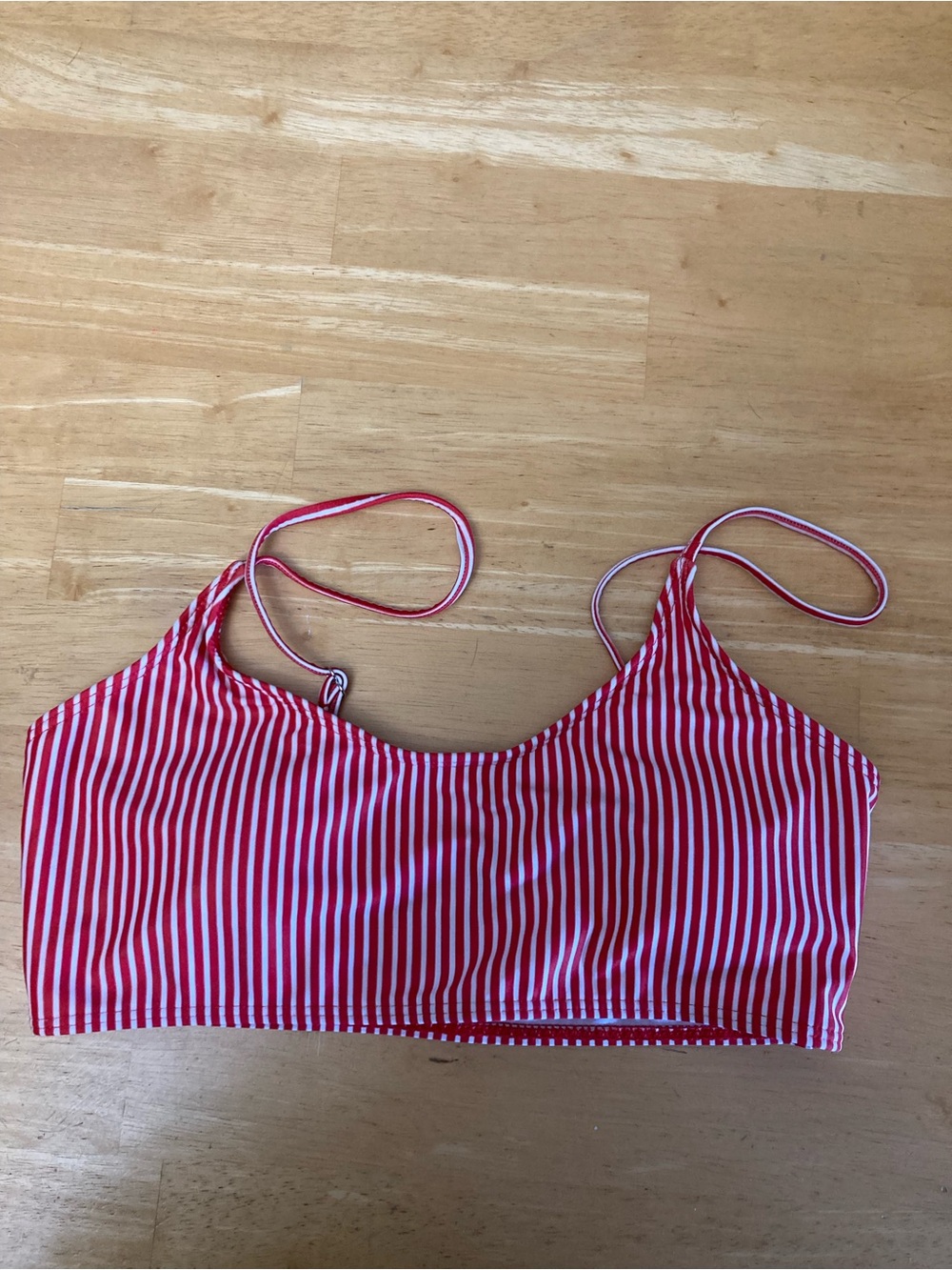 SHEIN Red & White Striped Women's Bikini Top